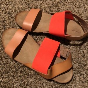 MOSSIMO sandals